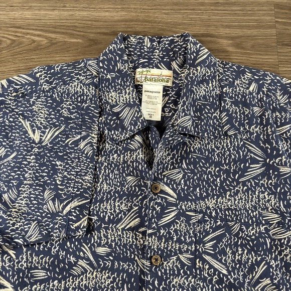Patagonia Pataloha Men's Medium Hawaiian Shirt Button Up Organic Cotton - Picture 1 of 6